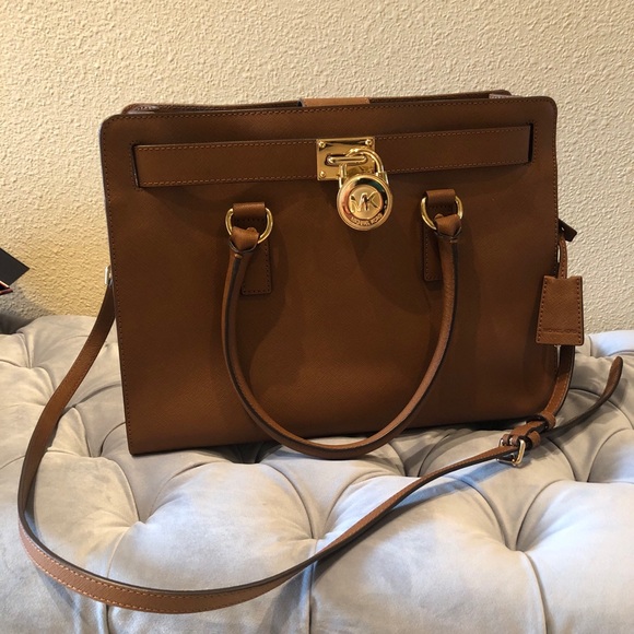 Michael Kors Handbags - New Michael Kors Purse